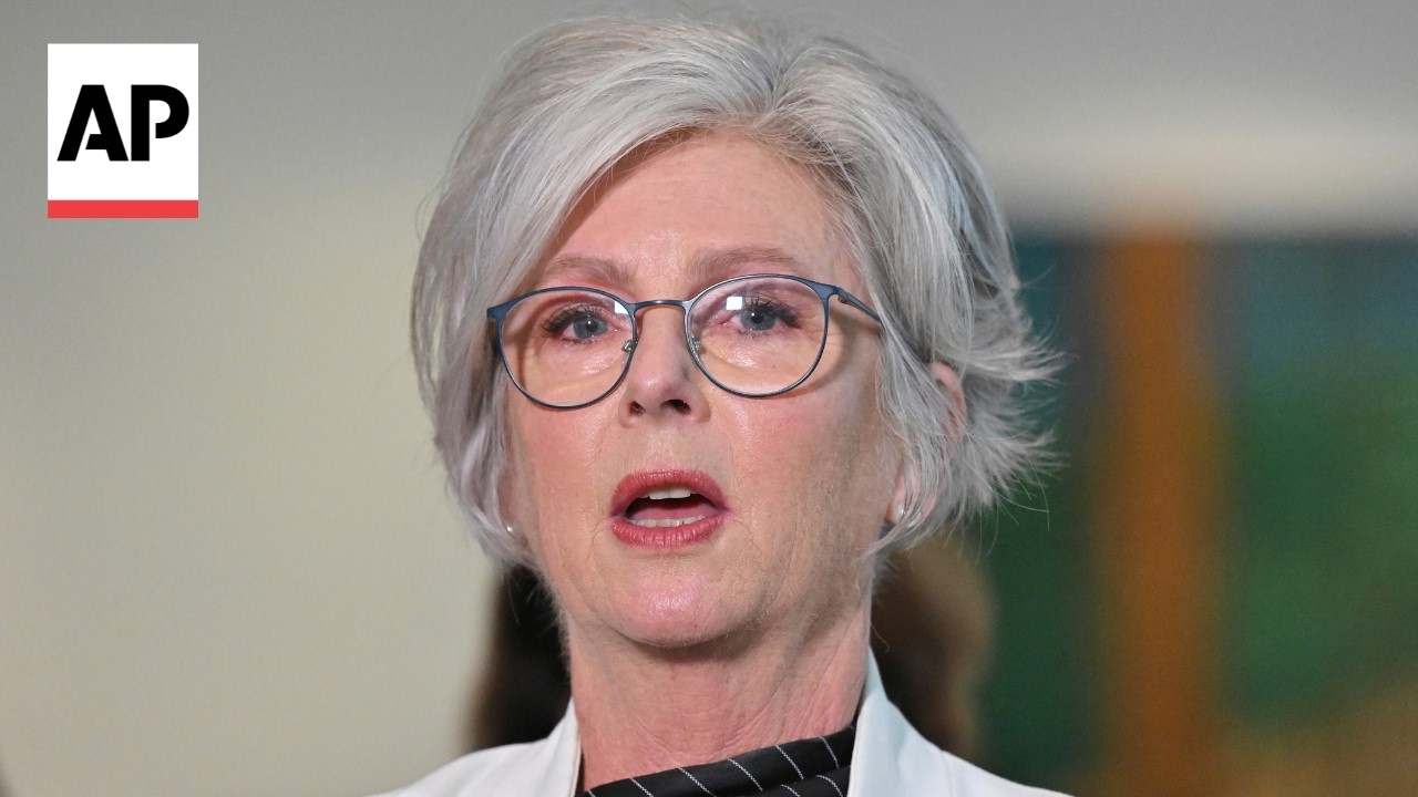 Australian lawmaker Helen Haines has both legs amputated after SUV crash (Video)