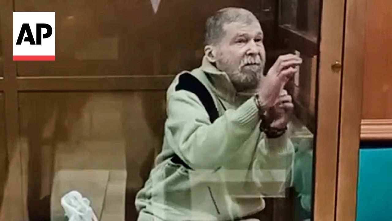 Russia frees American Stephen Hubbard after over 4 years in prison (Video)