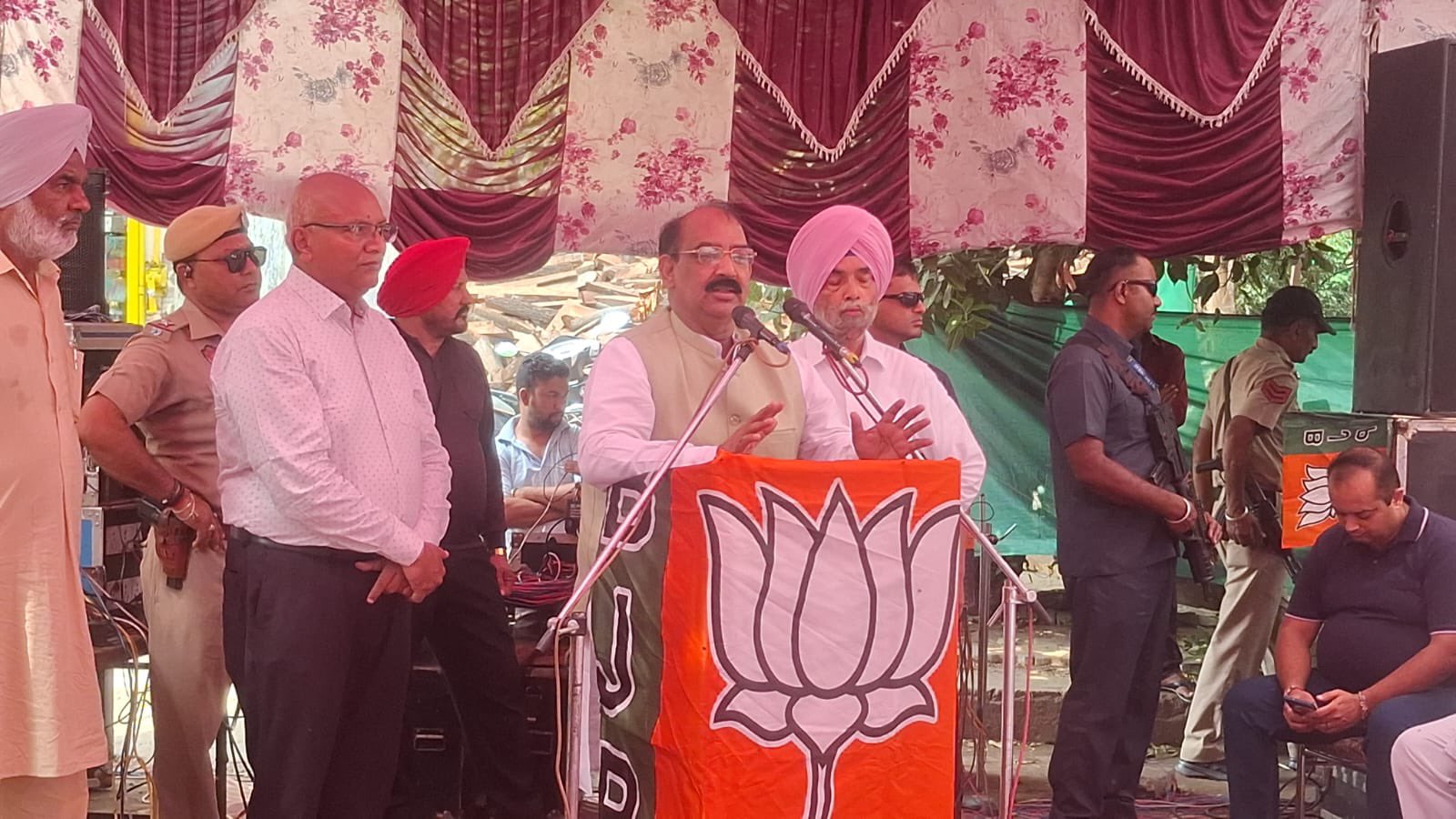 Punjab BJP questions govt over House adjournment within few minutes on ...