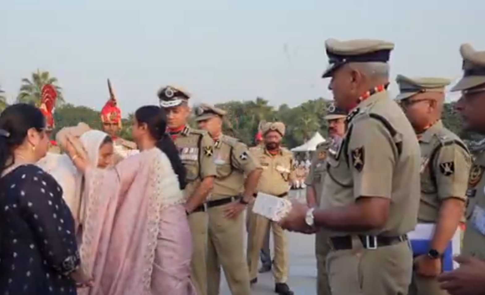 BSF pays emotional tribute to martyrs at National Police Memorial