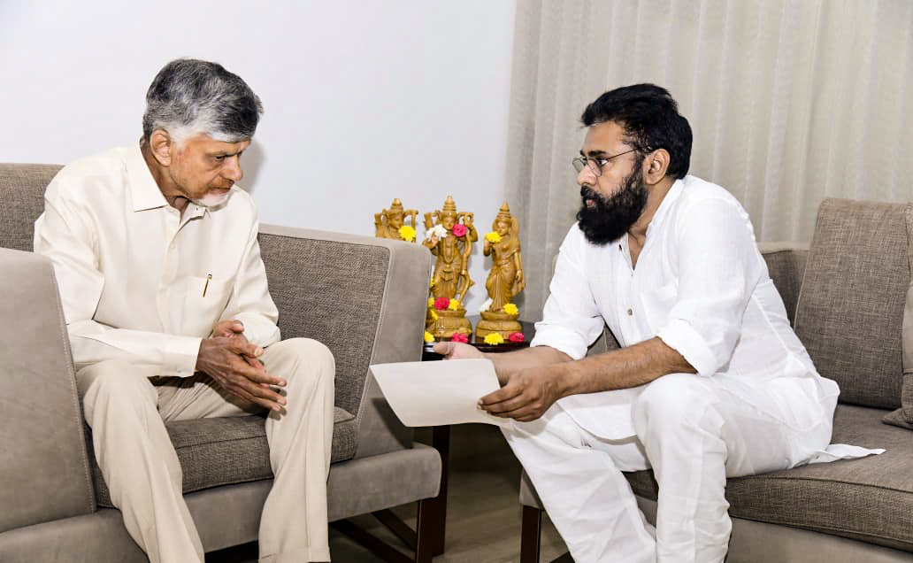Andhra local body polls: Pawan Kalyan again meets Chandrababu Naidu