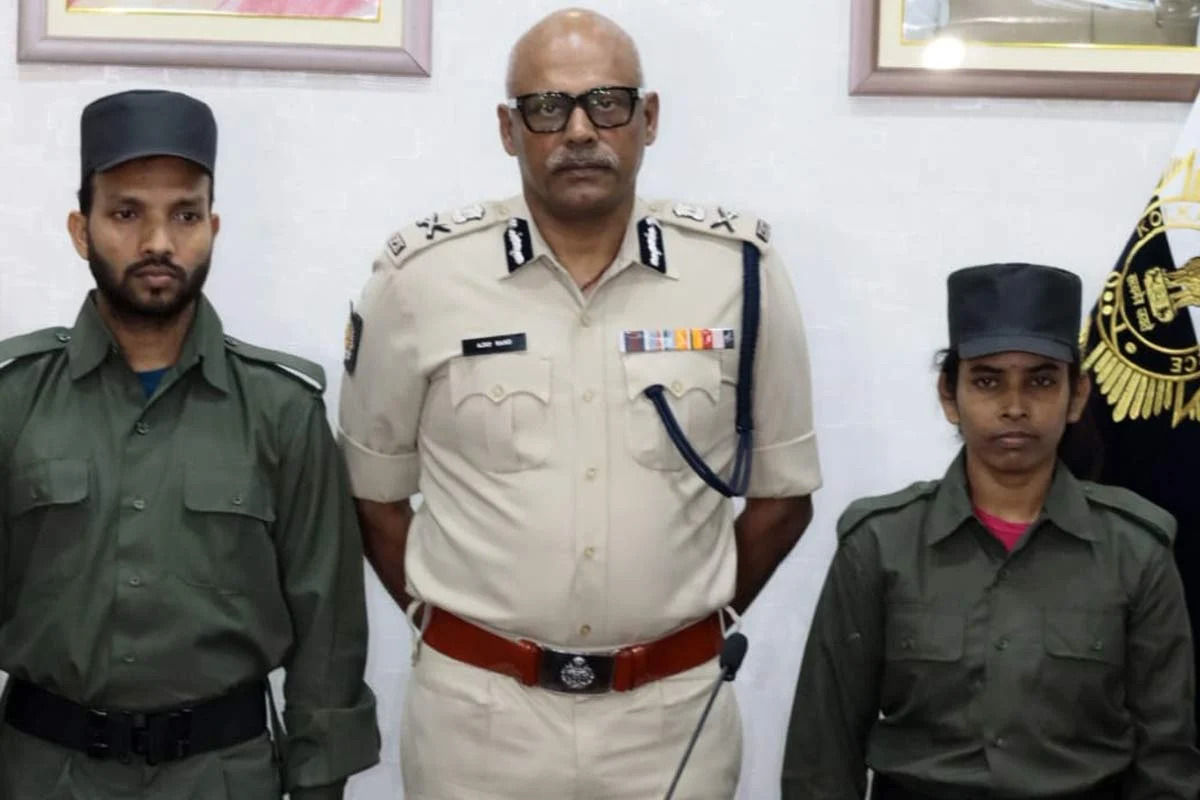 Most-wanted Maoist couple surrenders before Kolkata police chief ...