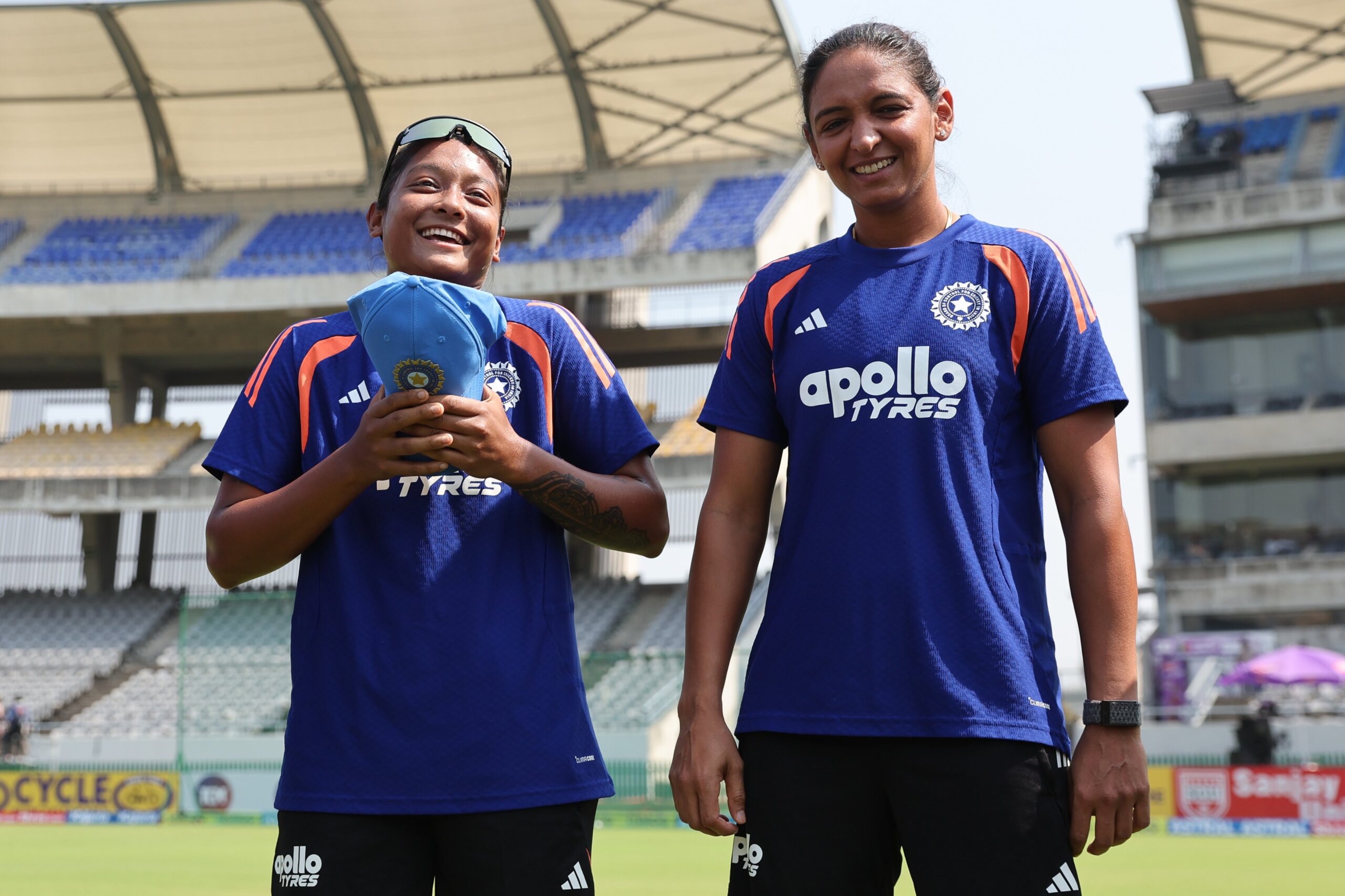 1st ODI: Jintimani Kalita handed debut as Zimbabwe ask India to bowl