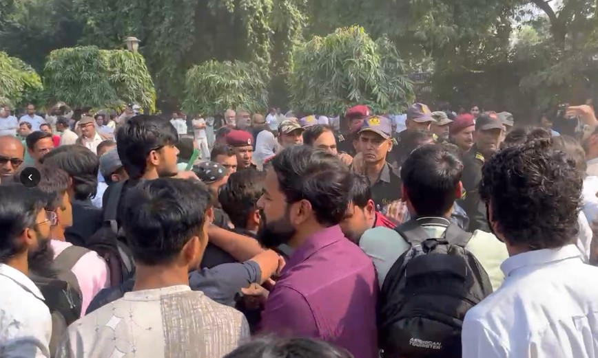 Jamia Millia Islamia moves classes to online mode amid students' protest over union