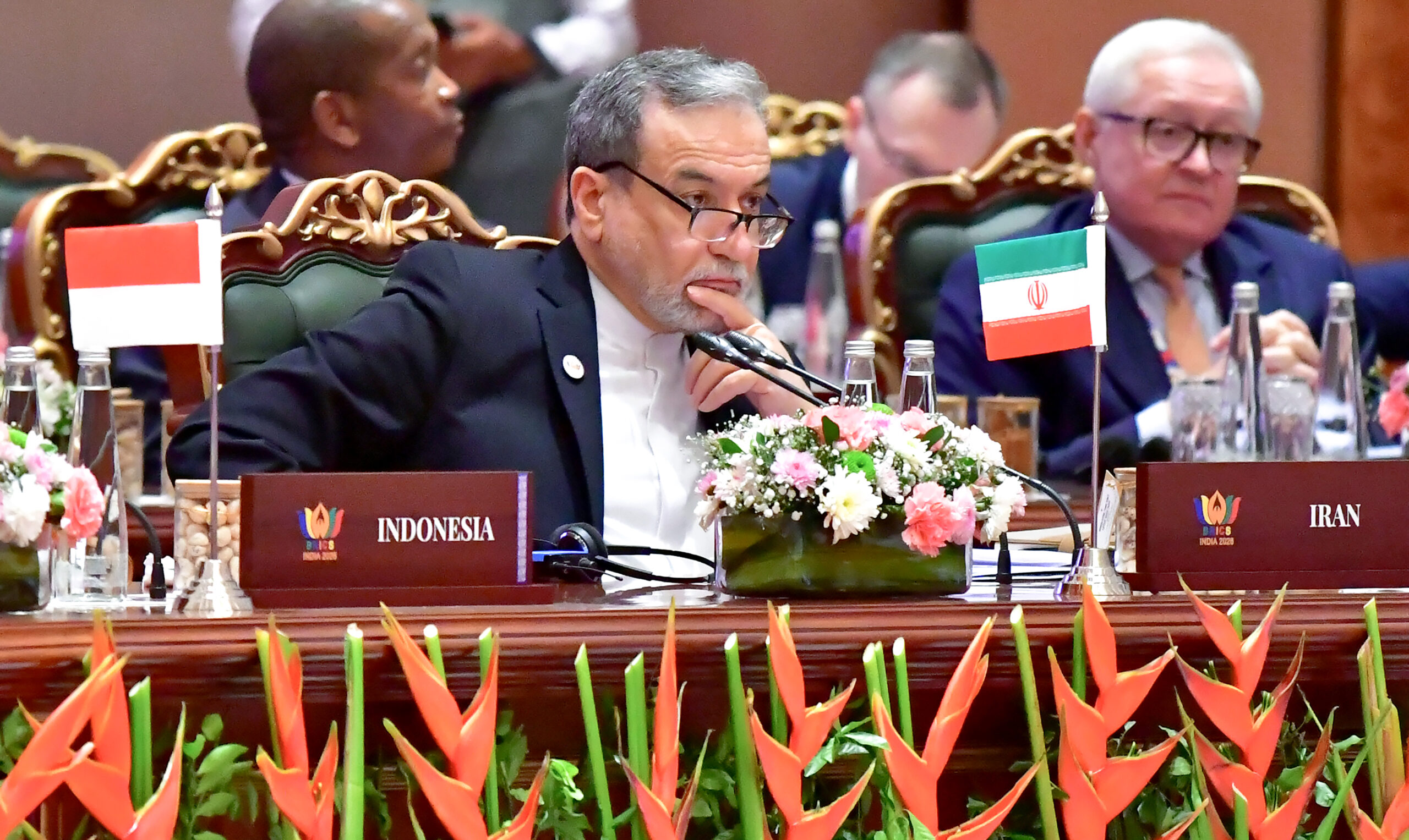 Iran's FM says Hormuz Strait's routes, management not to return to pre-war era
