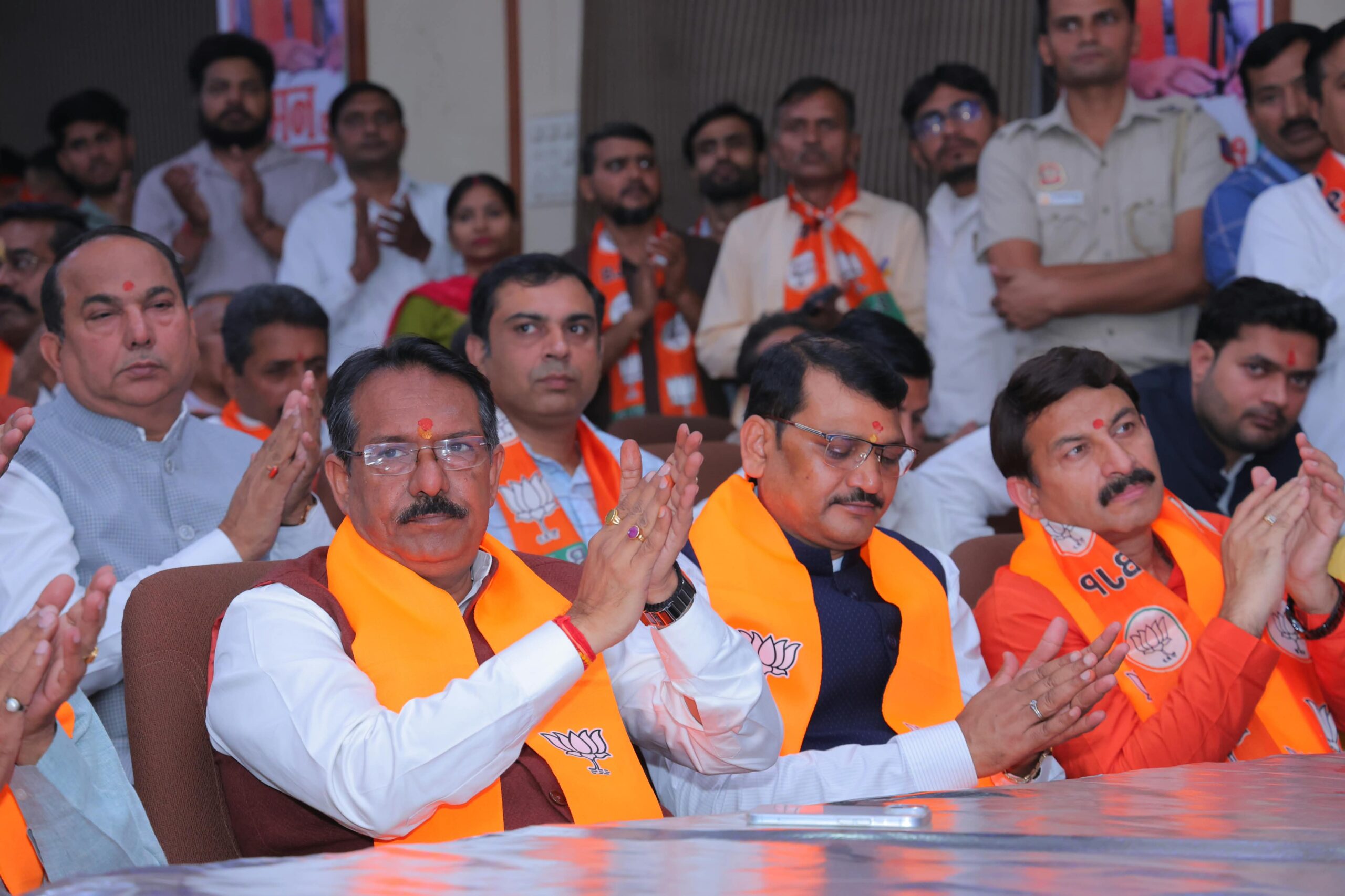 Delhi CM, city BJP chief join workers in listening to ‘Mann Ki Baat’ at over 6,700 booths