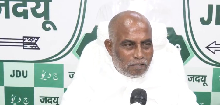 'Pakistan has always had an evil eye on Kashmir': JD(U) slams Farooq Abdullah over his remarks