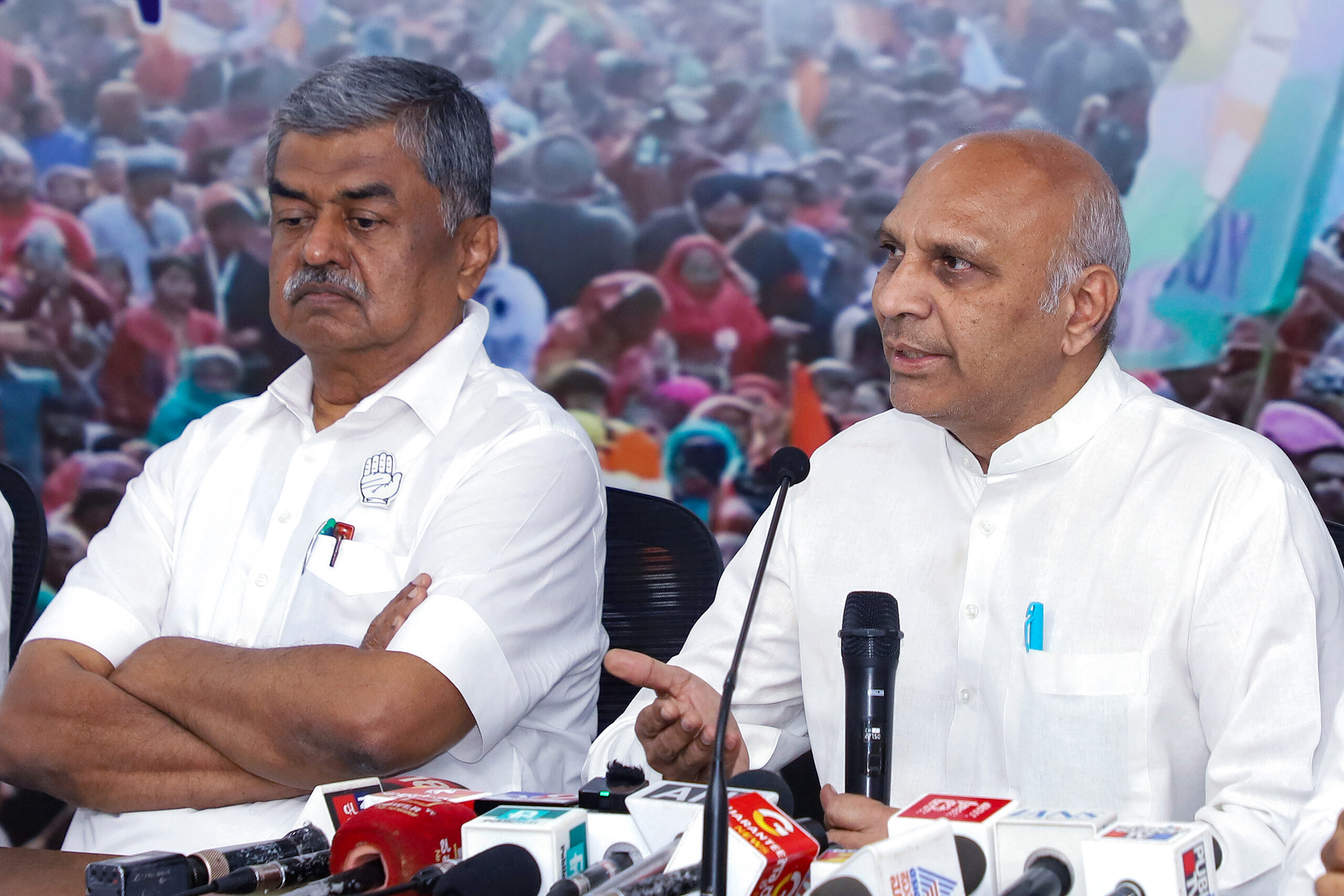 Bengaluru: Congress Leaders Press Conference
