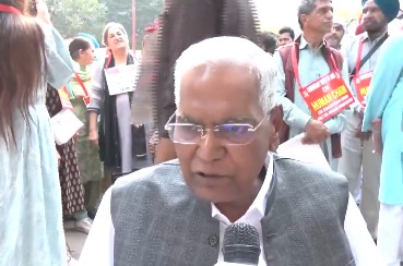 CPI stages protest against CEC, demands SIR rollback and resignation