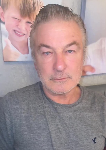 Alec Baldwin remembers father on his 99th birthday