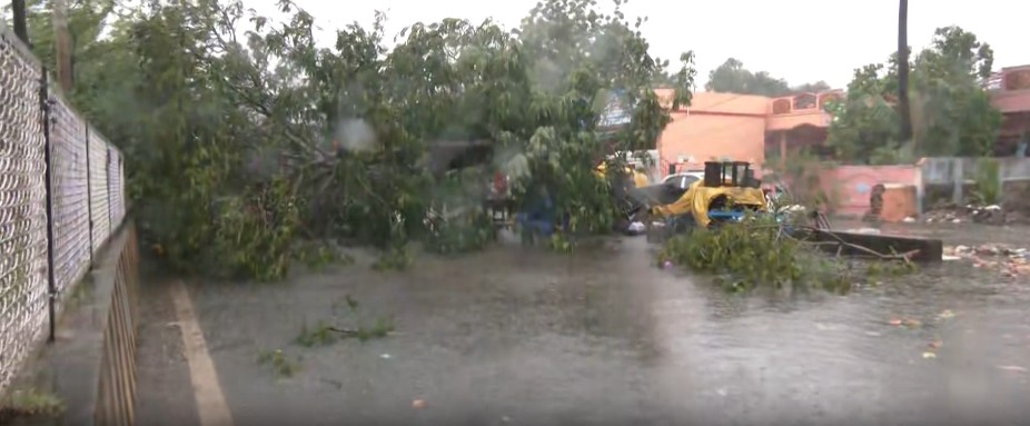 Cyclone ‘Arnab’ practically stationary near Andhra Pradesh coast, says IMD