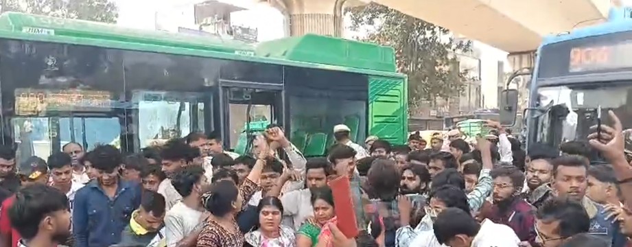 22-year-old killed after DTC bus hits motorcycle in Delhi's Punjabi Bagh