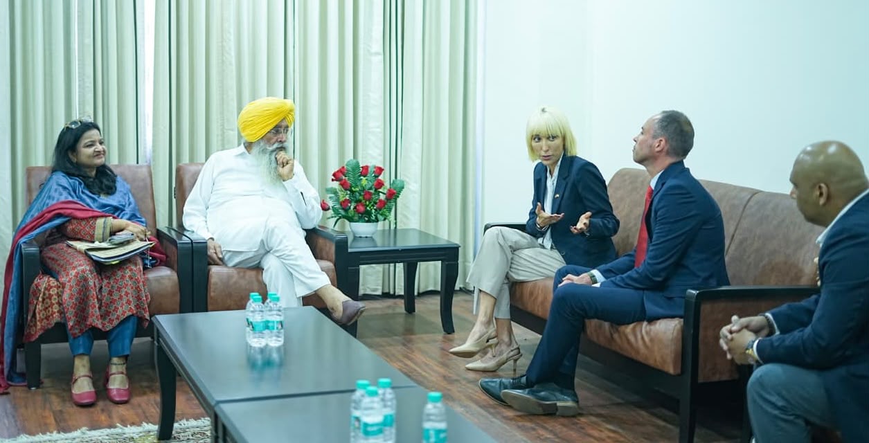 Punjab govt seeks UK investment in organic farming, dairy technology