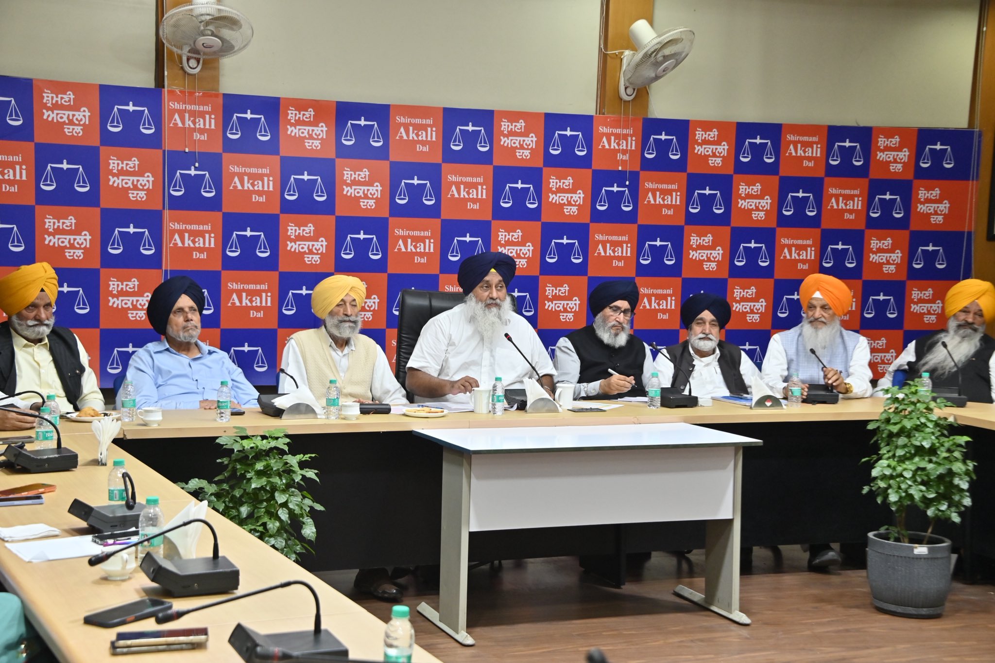 Administrative system totally collapsed in Punjab: Sukhbir Badal