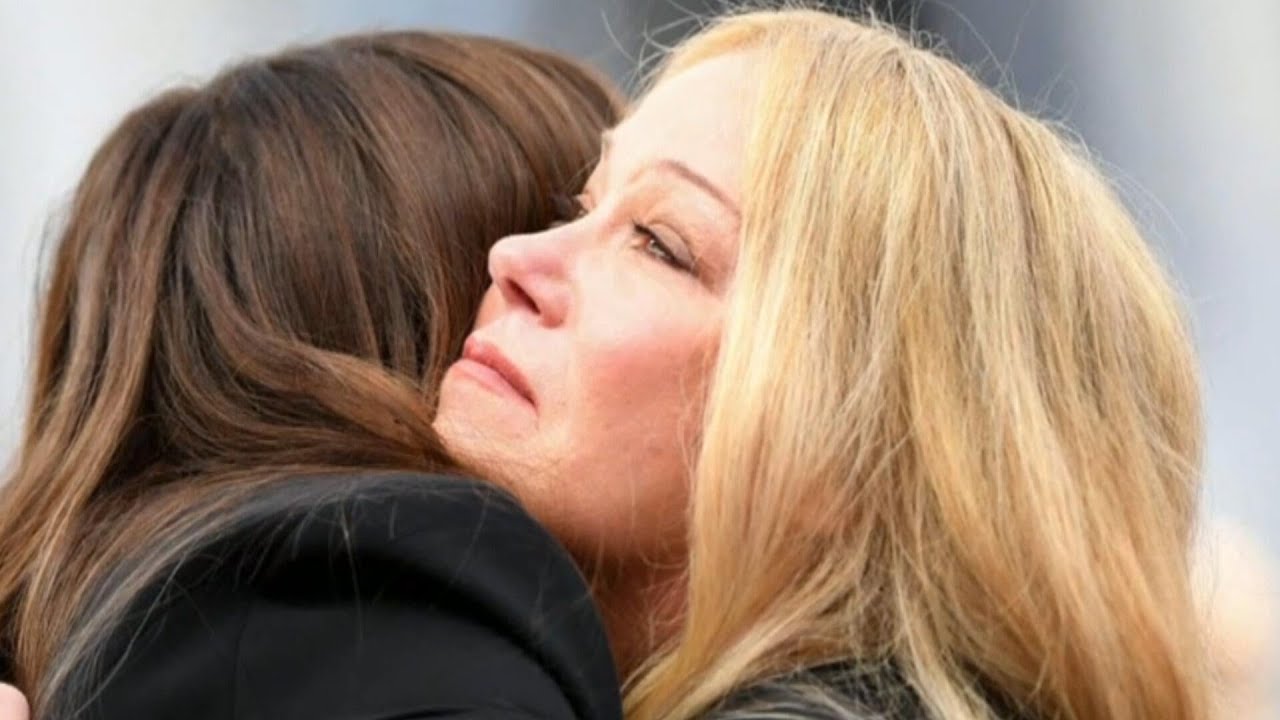 Christina Applegate left with health questions after revealing MS misdiagnosis (Video)