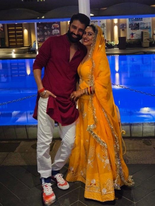 Sai Deodhar shares glimpses of Karwa Chauth with Shakti Anand: Celebration of love, traditions