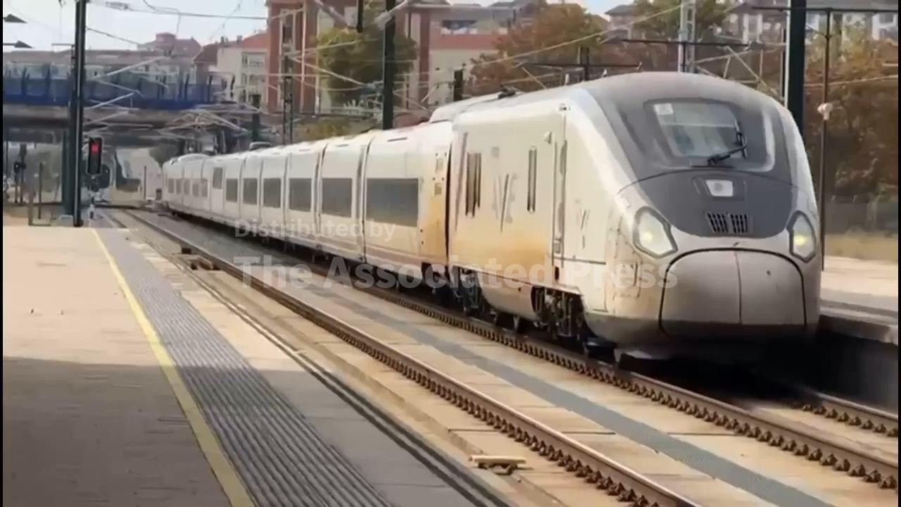 Passengers on Spain’s high speed trains speak about their fears after two deadly crashes (Video)